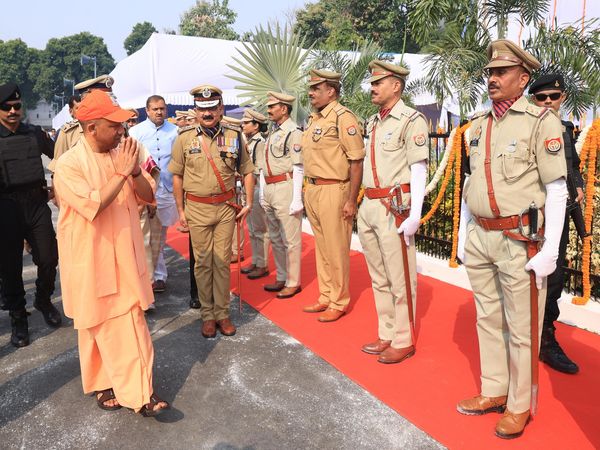 पुलिस स्मृति दिवस’ के अवसर पर CM योगी ने कार्यक्रम शिरक्त ,